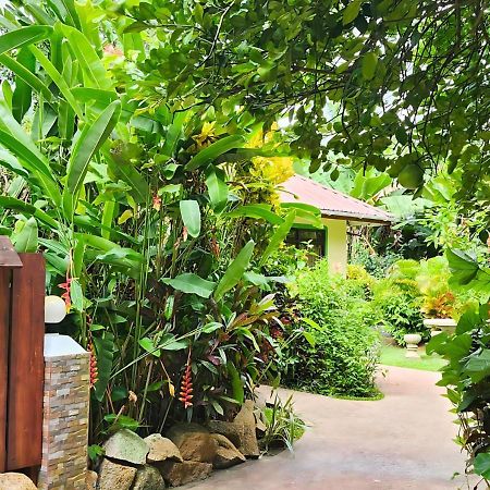 Buisson Guesthouse La Digue Eksteriør billede